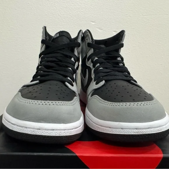 Air Jordan 1 High Retro OG Shadow Mens Size 9.5 - Picture 2 of 9